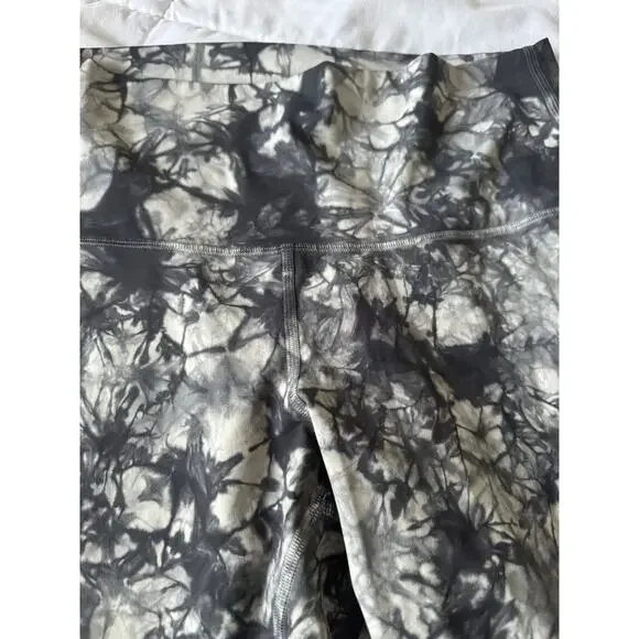 Lululemon Wunder Under Crop Hi-Rise Luxtreme Dual Shibori Pattern 21" 10 W6AQES - Picture 4 of 8